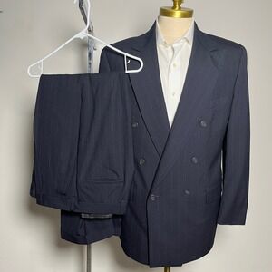 Briar Suit Mens 42R 34x28 Navy Blue Pinstripe Double Breasted Wool Peak Lapel